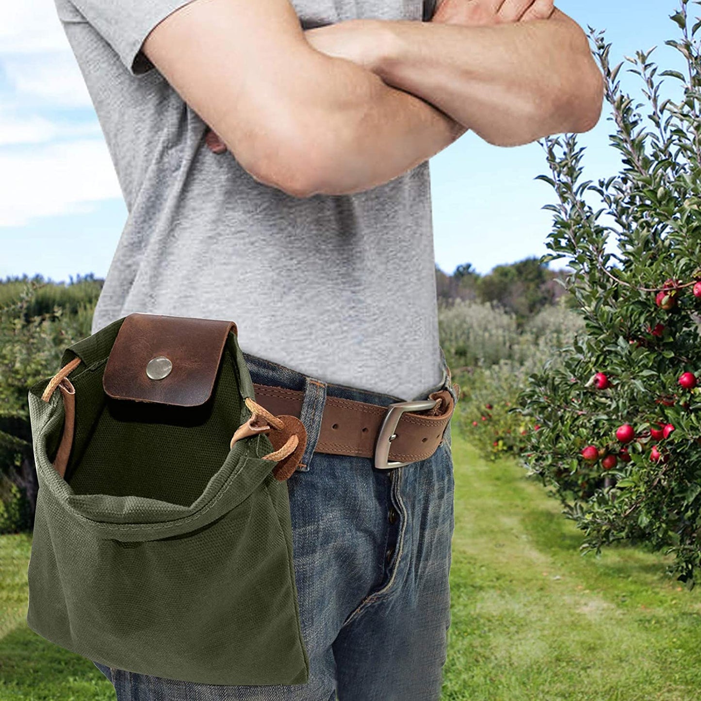 Hiking- Hunting Portable Folding Waist Bag Camping Berry Storage Bag